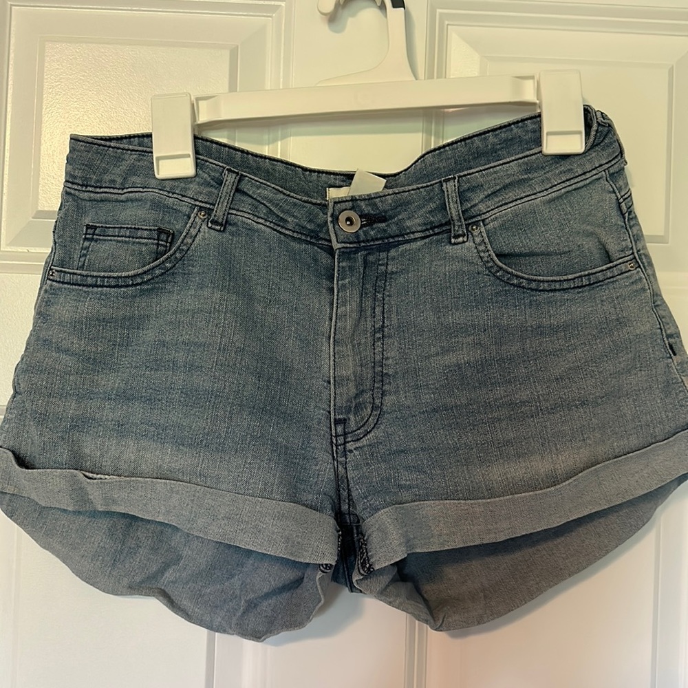 HM Jean Shorts - Size 6